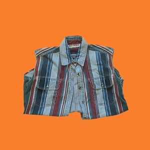 Sleeveless button down